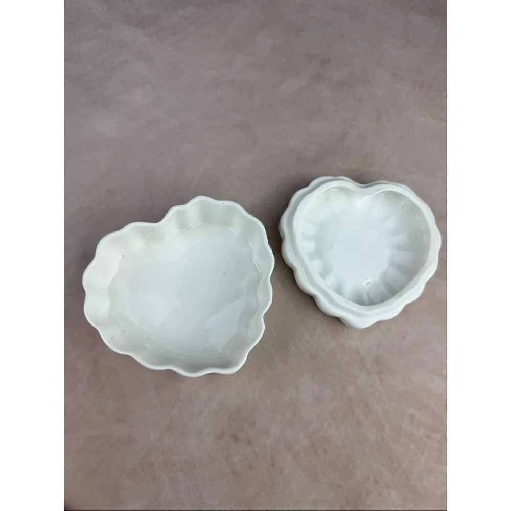 Vintage Fine Bone China Trinket Box Heart Cottagecore Roses